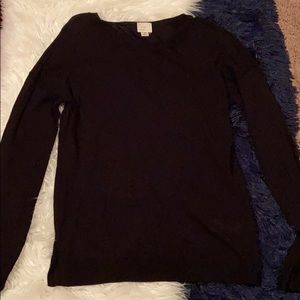 Black xs sweat shirt